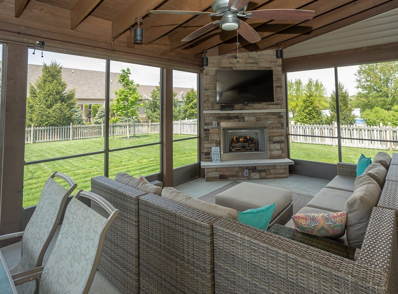 Three-Season & Four-season Sunrooms