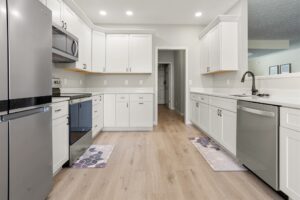 coors installs white drawers in your kitchen