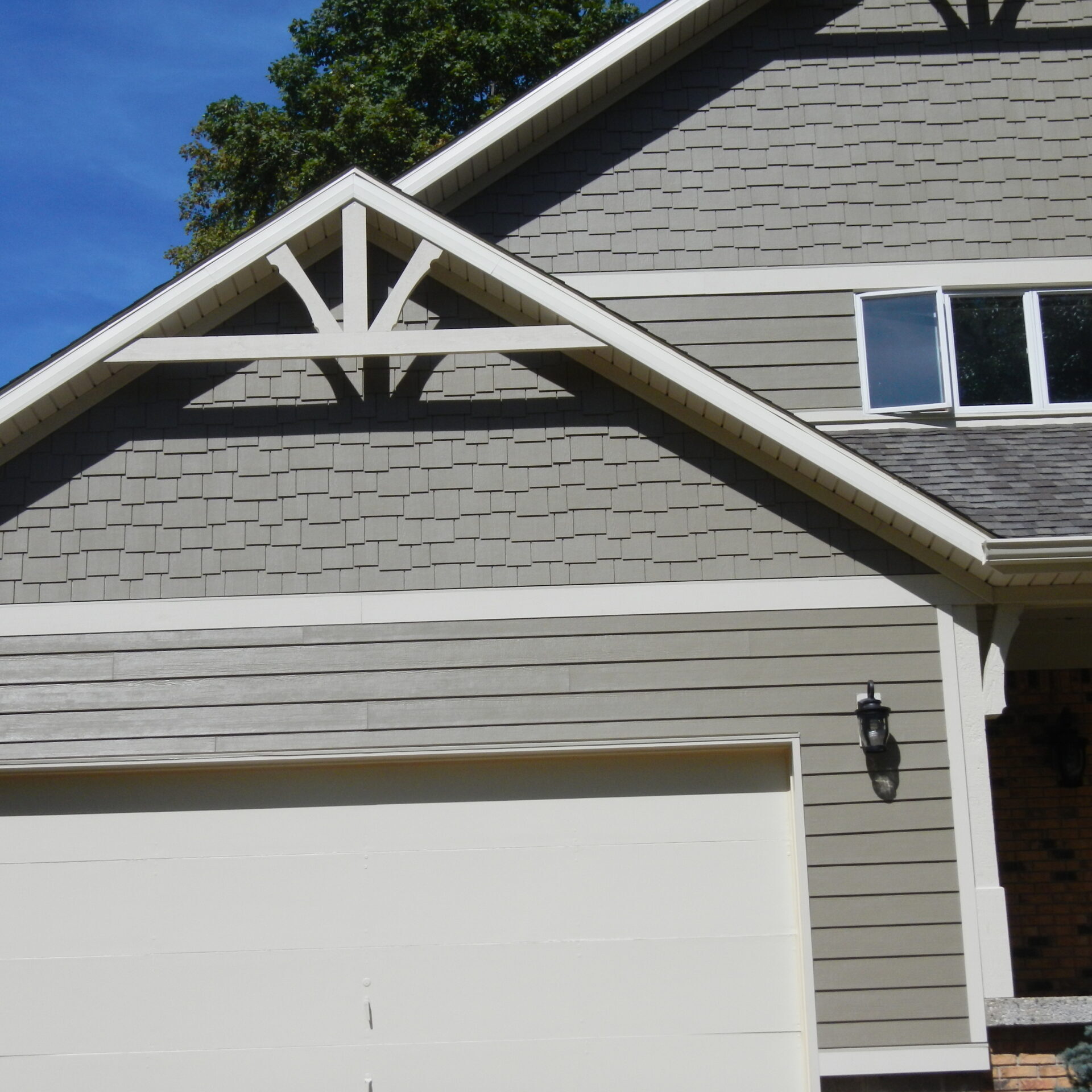 siding repair is offered at coors remodeling